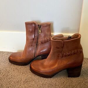 A.S. 98 Porter ankle boots in calvados Brown. Handmade in Italy. NWT. Sz 37.
